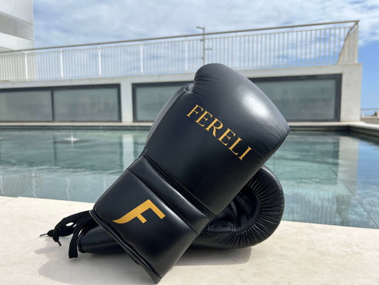 best boxing gloves showing a premium Fereli leather boxing glove with durable design for training
